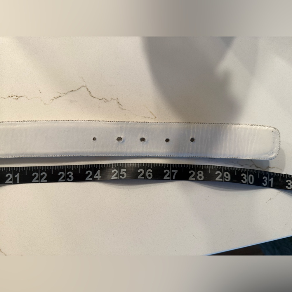 Valentino White Leather Belt with Gold Accent - Picture 8 of 8